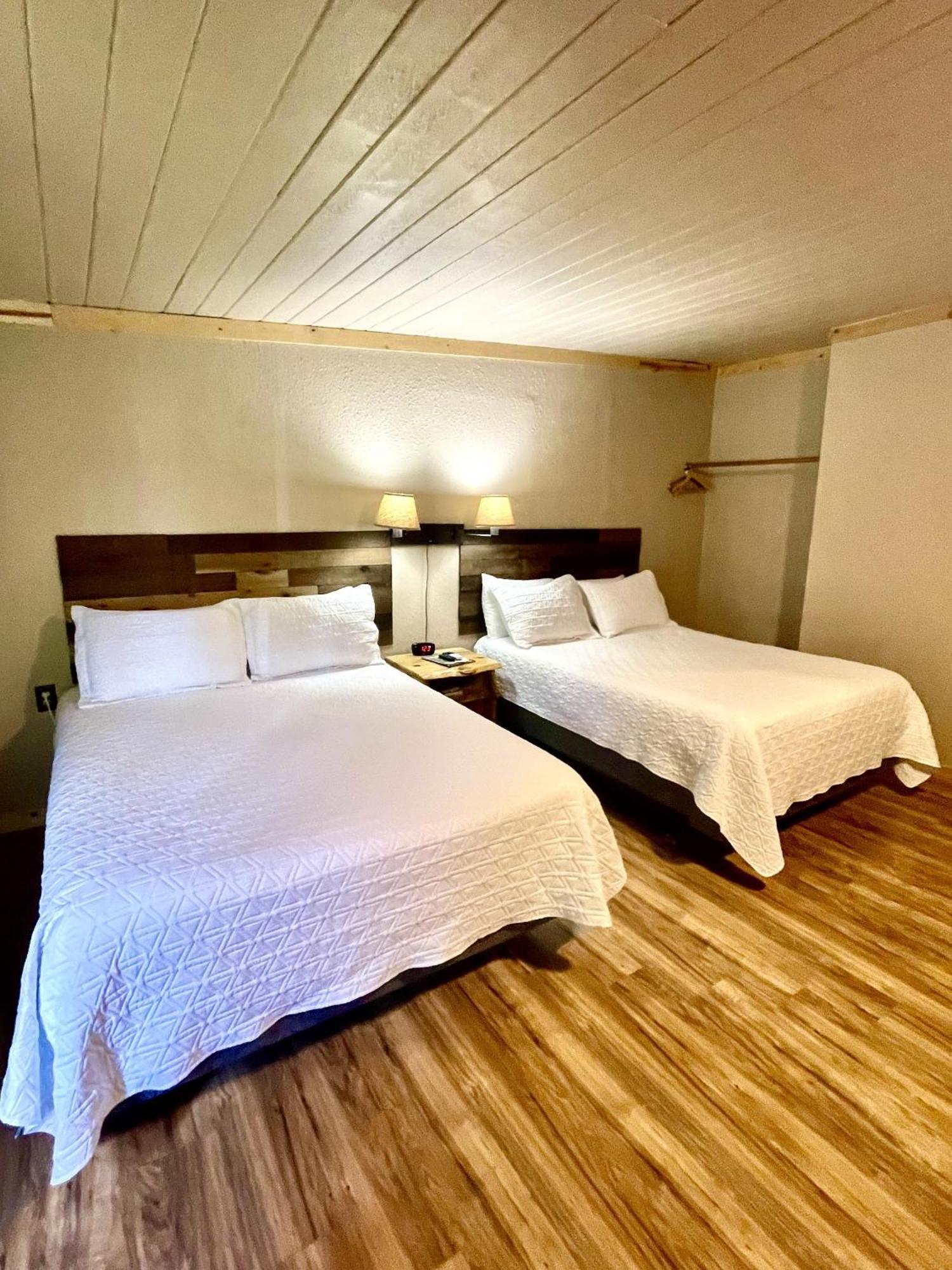 The Idaho Lodge & Rv Park ボナーズ・フェリー エクステリア 写真