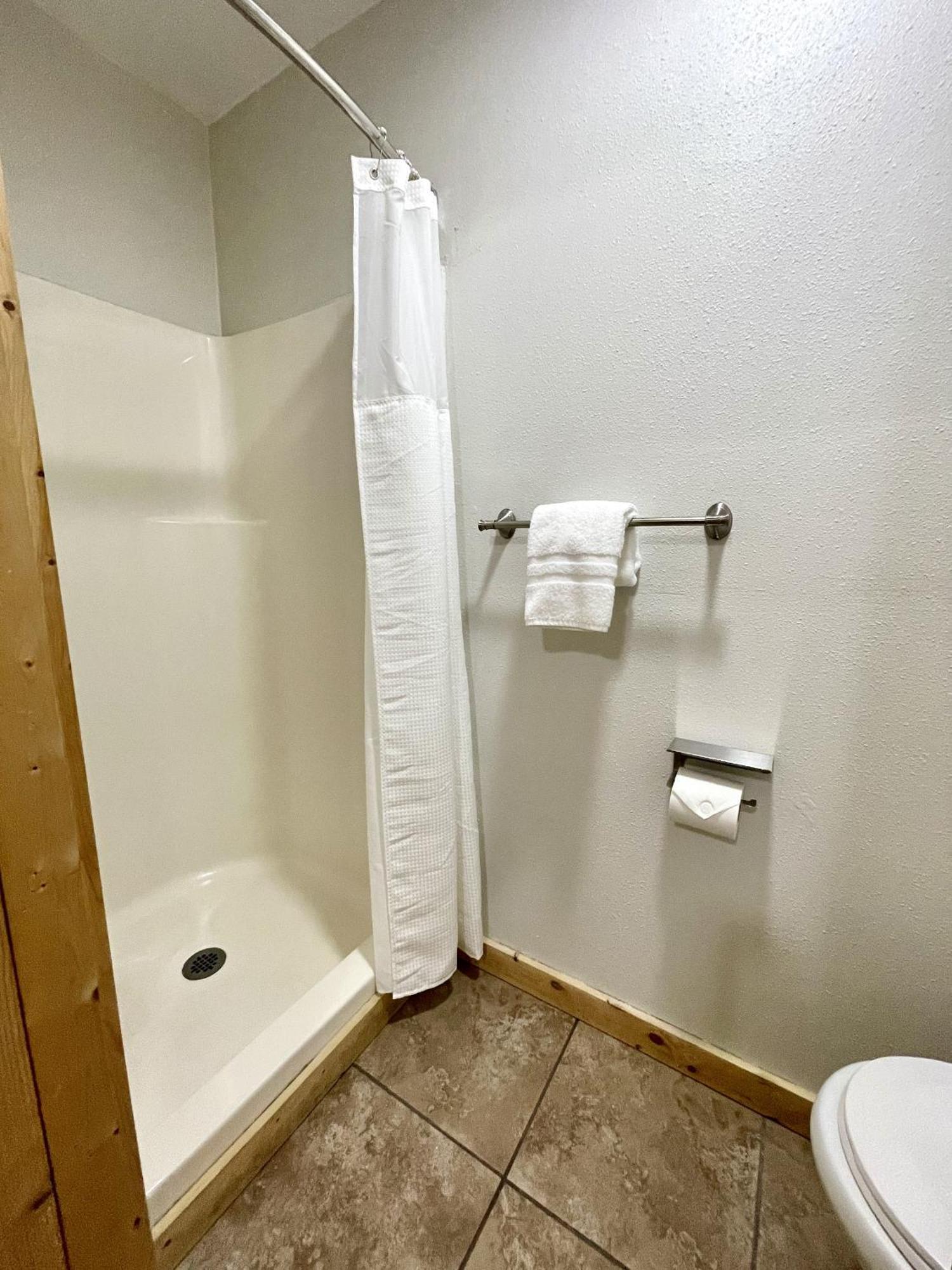 The Idaho Lodge & Rv Park ボナーズ・フェリー エクステリア 写真